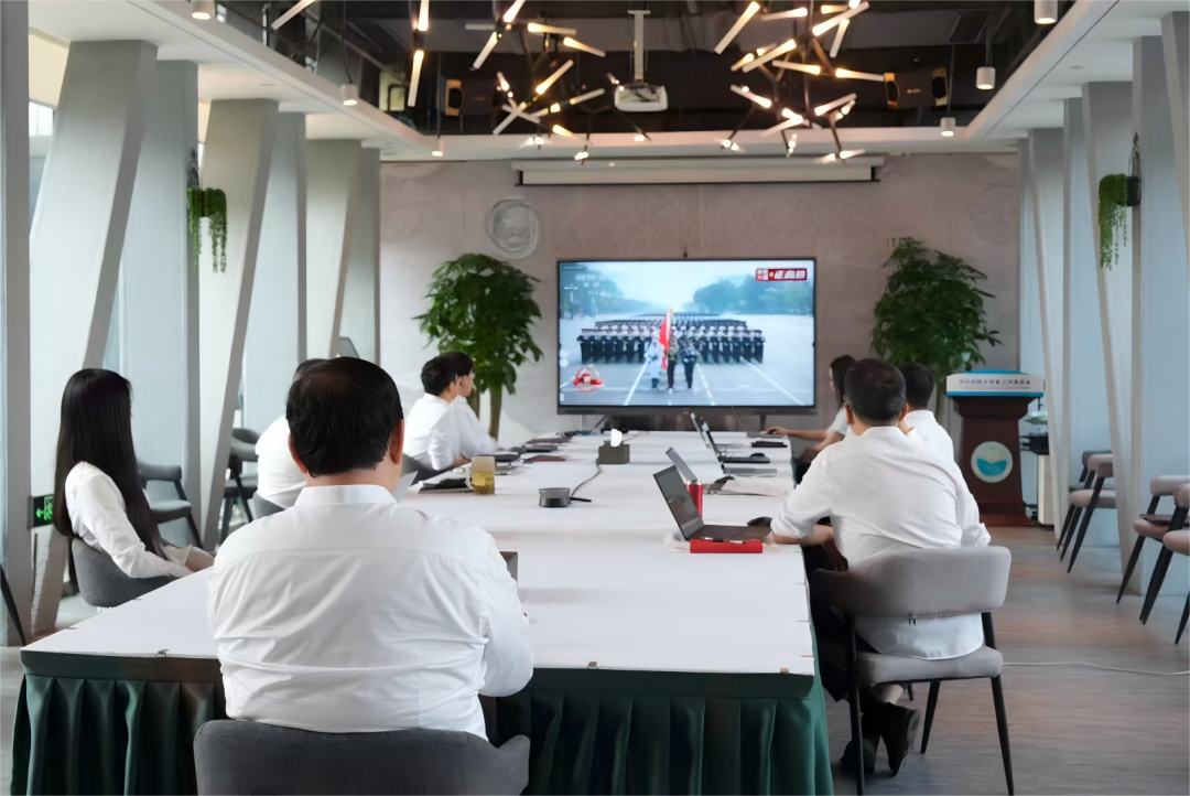 百靈科技在京員工集中收看紀(jì)念中國人民抗日戰(zhàn)爭暨世界反法西斯戰(zhàn)爭勝利 80 周年大會直播 凝聚奮進(jìn)力量